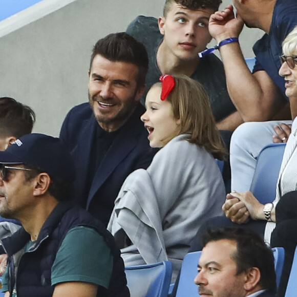 David Beckham et sa fille Harper lors du match de football de la coupe du monde féminine Norvège / Angleterre au Havre le 27 juin 2019 © Gwendoline Le Goff / Panoramic / Bestimage