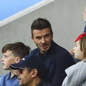 David Beckham et sa fille Harper lors du match de football de la coupe du monde féminine Norvège / Angleterre au Havre le 27 juin 2019 © Gwendoline Le Goff / Panoramic / Bestimage