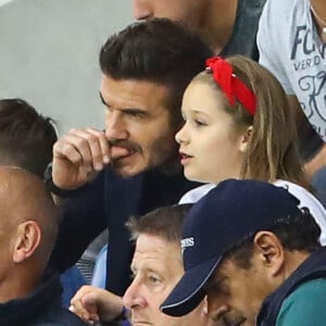 David Beckham avec sa fille Harper et sa mère Sandra Georgina West dans les tribunes lors du quart de finale de la Coupe du Monde Féminine de football opposant l'Angleterre à la Norvège au stade Océane au Havre, France, le 27 juin 2019. L'Angleterre a gagné 3-0. © Gwendoline Le Goff/Panoramic/Bestimage