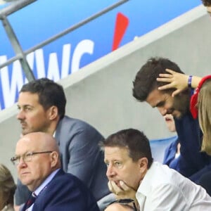 David Beckham avec sa fille Harper dans les tribunes lors du quart de finale de la Coupe du Monde Féminine de football opposant l'Angleterre à la Norvège au stade Océane au Havre, France, le 27 juin 2019. L'Angleterre a gagné 3-0. © Gwendoline Le Goff/Panoramic/Bestimage