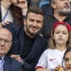 David Beckham et sa fille Harper lors du match de football de la coupe du monde féminine Norvège / Angleterre au Havre le 27 juin 2019