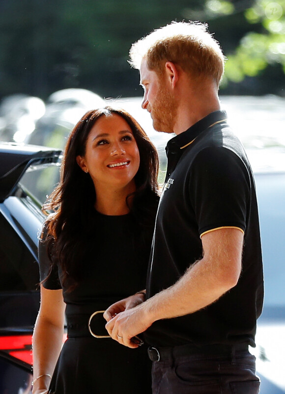 Le prince Harry, duc de Sussex, et Meghan Markle, duchesse de Sussex vont saluer les équipes de baseball "Boston Red Sox" et "New York Yankees" dans leurs vestiaires dans le cadre des Invictus Games 2019 au London Stadium. Londres, le 29 juin 2019.