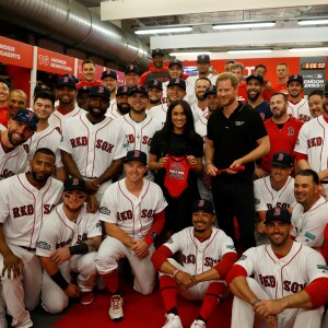 Le prince Harry, duc de Sussex, et Meghan Markle, duchesse de Sussex vont saluer les équipes de baseball "Boston Red Sox" et "New York Yankees" dans leurs vestiaires dans le cadre des Invictus Games 2019 au London Stadium. Londres, le 29 juin 2019.