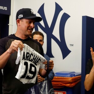 Le prince Harry, duc de Sussex, et Meghan Markle, duchesse de Sussex vont saluer les équipes de baseball "Boston Red Sox" et "New York Yankees" dans leurs vestiaires dans le cadre des Invictus Games 2019 au London Stadium. Londres, le 29 juin 2019.