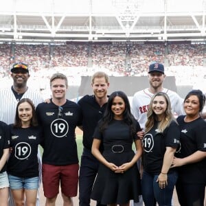 Le prince Harry, duc de Sussex, et Meghan Markle, duchesse de Sussex vont saluer les équipes de baseball "Boston Red Sox" et "New York Yankees" dans leurs vestiaires dans le cadre des Invictus Games 2019 au London Stadium. Londres, le 29 juin 2019.