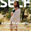 Alanis Morissette, enceinte de son troisième enfant, pose pour "Self Magazine", juin 2019.