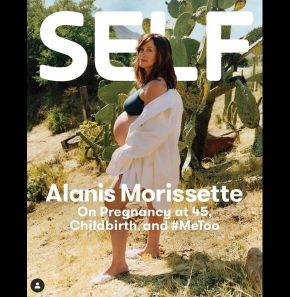 Alanis Morissette, enceinte de son troisième enfant, pose pour "Self Magazine", juin 2019.