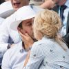 La belle Elodie Gossuin et son mari Bertrand Lacherie dans les tribunes lors des internationaux de tennis de Roland Garros à Paris, France, le 4 juin 2019. © Jacovides-Moreau/Bestimage