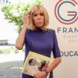 Brigitte Macron lors de la réunion des ministres de l'éducation en marge du G7 au centre international d'études pédagogiques à Sèvres le 4 juillet 2019. © Stéphane Lemouton / Bestimage