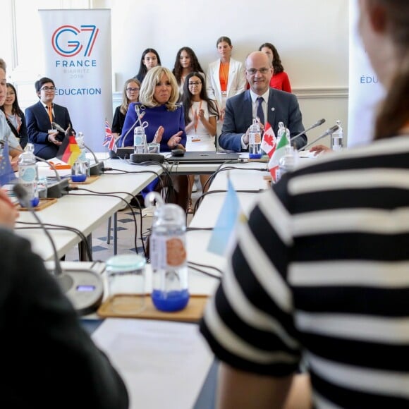 Brigitte Macron, Jean-Michel Blanquer, ministre de l'éducation nationale lors de la réunion des ministres de l'éducation en marge du G7 au centre international d'études pédagogiques à Sèvres le 4 juillet 2019. © Stéphane Lemouton / Bestimage