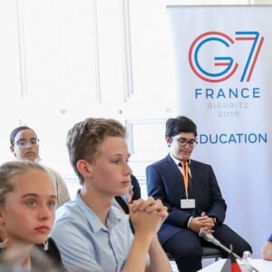 Brigitte Macron, Jean-Michel Blanquer, ministre de l'éducation nationale lors de la réunion des ministres de l'éducation en marge du G7 au centre international d'études pédagogiques à Sèvres le 4 juillet 2019. © Stéphane Lemouton / Bestimage