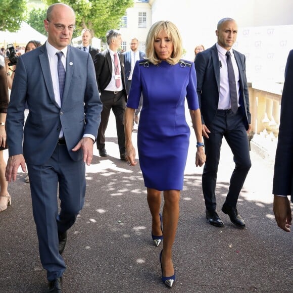 Jean-Michel Blanquer, ministre de l'éducation nationale, Brigitte Macron, Pierre-Olivier Costa (Directeur de cabinet de Brigitte Macron) lors de la réunion des ministres de l'éducation en marge du G7 au centre international d'études pédagogiques à Sèvres le 4 juillet 2019. © Stéphane Lemouton / Bestimage