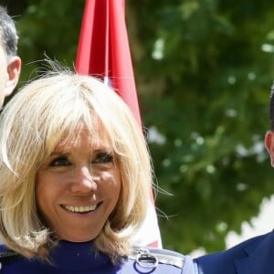 Jean-Michel Blanquer, ministre de l'éducation nationale, Brigitte Macron (photo de famille) lors de la réunion des ministres de l'éducation en marge du G7 au centre international d'études pédagogiques à Sèvres le 4 juillet 2019. © Stéphane Lemouton / Bestimage