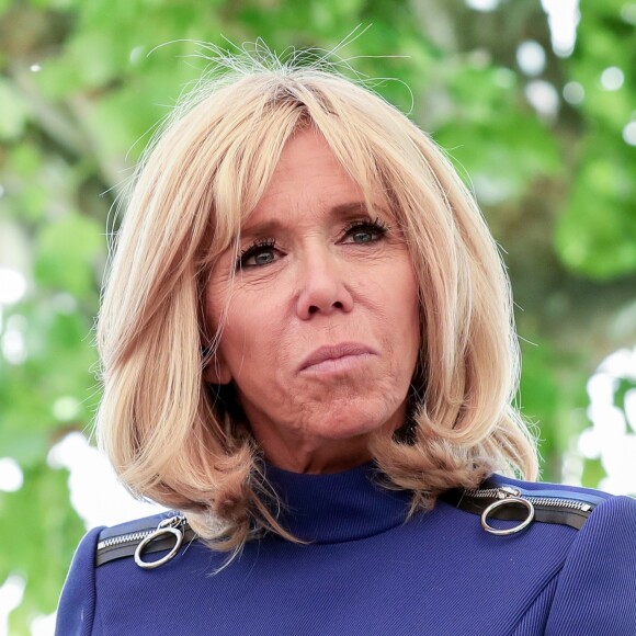 Brigitte Macron lors de la réunion des ministres de l'éducation en marge du G7 au centre international d'études pédagogiques à Sèvres le 4 juillet 2019. © Stéphane Lemouton / Bestimage