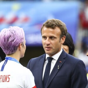 Emmanuel Macron et Megan Rapinoe (USA) - Finale de la coupe du monde féminine de football, USA vs Pays Bas à Lyon le 7 juillet 2019. Les Etats-Unis ont remporté la finale sur le score de 2 à 0. © Gwendoline Le Goff/Panoramic/Bestimage