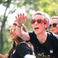 Megan Rapinoe - Les membres de l'équipe féminine de football américaine lors d'une parade de la victoire sur Broadway à New York le 10 juillet 2019. © Sonia Moskowitz/Globe Photos via ZUMA Wire / Bestimage