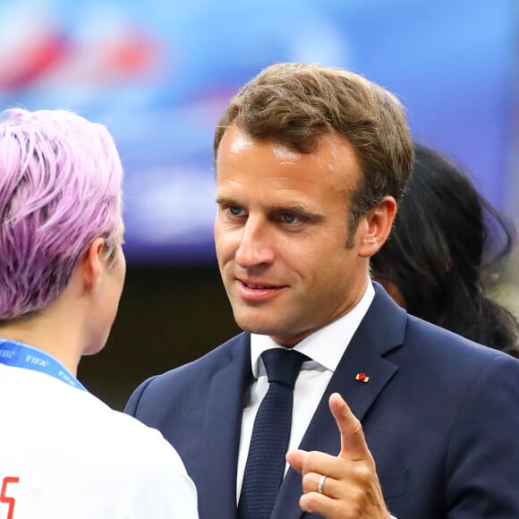 Emmanuel Macron et Megan Rapinoe (USA) - Finale de la coupe du monde féminine de football, USA vs Pays Bas à Lyon le 7 juillet 2019. Les Etats-Unis ont remporté la finale sur le score de 2 à 0. © Gwendoline Le Goff/Panoramic/Bestimage