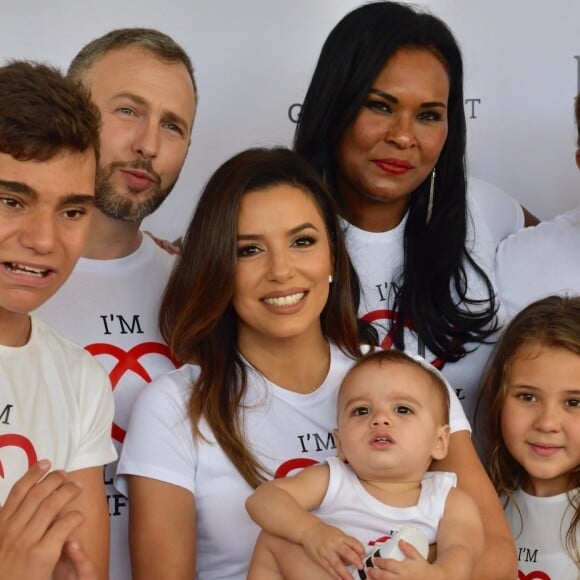 Santiago, le fils de Eva Longoria et Jose Baston - Eva Longoria lors de l'inauguration de la Global Gift House pour les enfants dans le besoin à Marbella le 12 juillet 2019