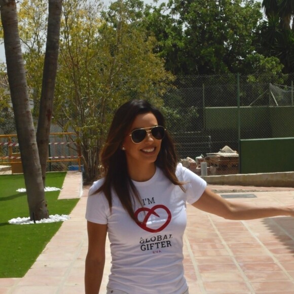Eva Longoria lors de l'inauguration de la Global Gift House pour les enfants dans le besoin à Marbella le 12 juillet 2019
