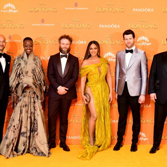 Keegan-Michael Key, Florence Kasumba, Seth Rogen, Beyoncé, Billy Eichner et Jon Favreau à l'avant-première du film "Le Roi Lion" au cinéma Odeon Luxe Leicester Square à Londres, le 14 juillet 2019.