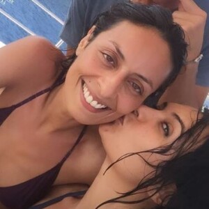 Valérie Bègue en vacances à Saint-Tropez avec Nagui et Leïla Kaddour. Instagram, le 20 juillet 2019.