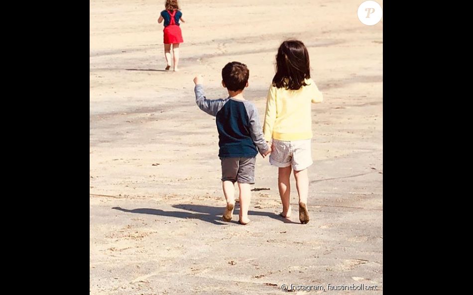 Abbie Et Peter Les Enfants De Faustine Bollaert Et Maxim Chattam Le Avril 19 Purepeople