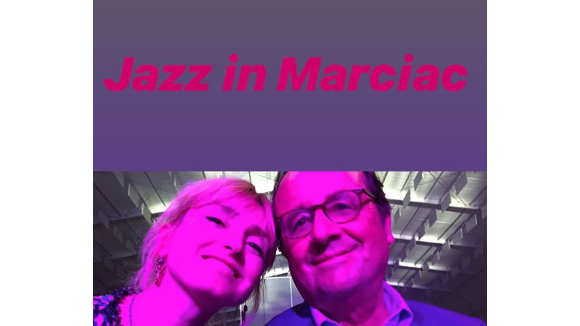François Hollande et Julie Gayet : Selfie lors d'une soirée en amoureux !
