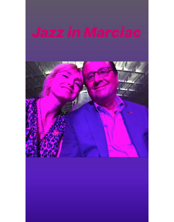 Julie Gayet et François Hollande lors du festival Jazz in Marciac, le 28 juillet 2019.