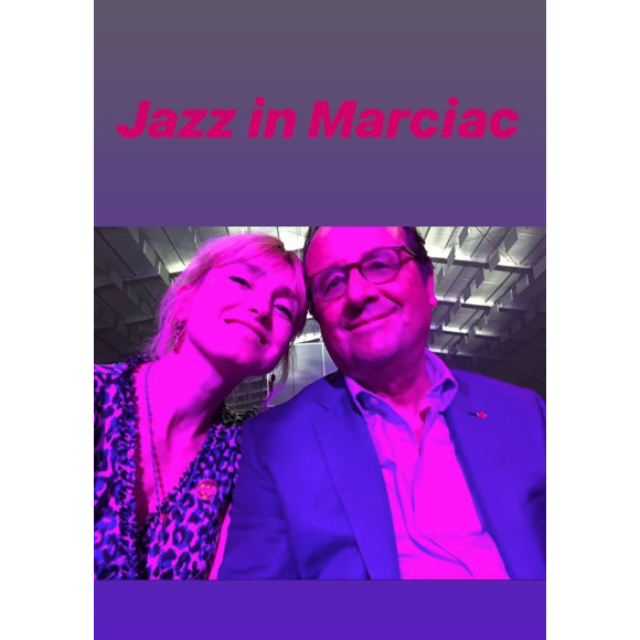 Julie Gayet et François Hollande lors du festival Jazz in Marciac, le 28 juillet 2019.