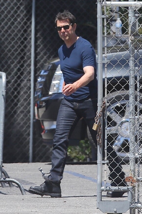 Exclusif - Tom Cruise a été aperçu sur le tournage de 'Top Gun 2' à Los Angeles. Il y a peu de temps, Justin Bieber a défié l'acteur sur les réseaux sociaux : Il voulait montrer ses compétences sur le ring de boxe. Malheureusement, il semblerait pour Justin que Tom soit complétement indifférent. Une manière pour l'acteur de rester occupé, le 3 juillet 2019.