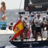 Le roi Felipe VI d'Espagne a croisé sa filleule Martina Jaudenes en pleine mer, le 1er août 2019 dans la baie de Palma de Majorque, alors qu'il s'apprêtait à entrer en compétition lors de la 38e Copa del Rey.