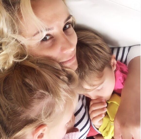 Elodie Gossuin fête l'anniversaire de ses jumeaux Leonard et Joséphine 6 ans (août 2019).