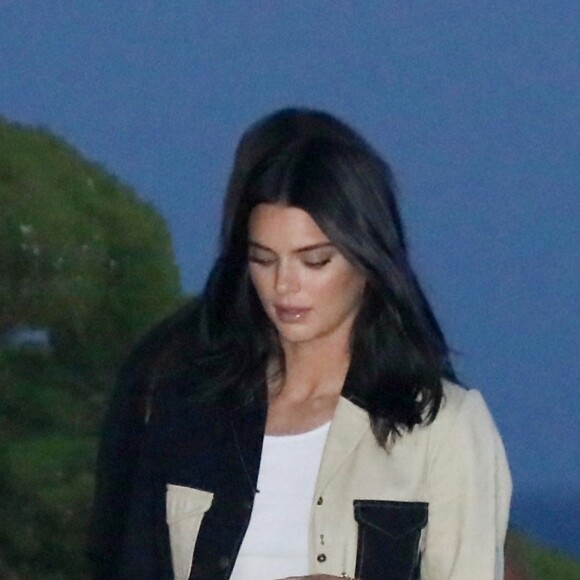 Exclusif - Kendall Jenner est allée diner avec son père Caitlyn Jenner au restaurant Nobu à Malibu, Los Angeles, le 8 août 2019.