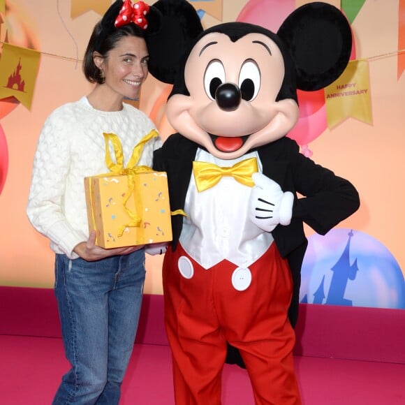 Exclusif - Alessandra Sublet - Célébration des 90 ans de magie avec Mickey à Disneyand Paris le 17 novembre 2018. La nouvelle saison de Noël célèbrera 90 ans de fun avec Mickey du 10 novembre 2018 au 6 janvier 2019. © Veeren/Bestimage