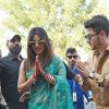 Nick Jonas et sa femme Priyanka Chopra arrivent à l'aéroport de Jodhpur après leur mariage au palais Umaid Bhawan, à Jodhpur, Inde, le 3 décembre 2018.