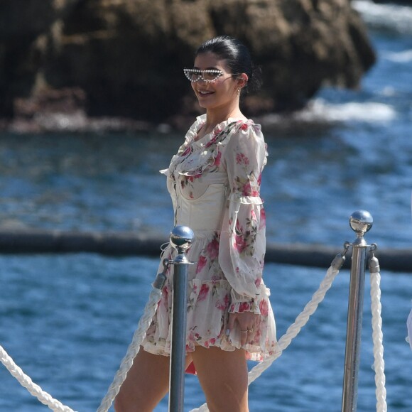 Kylie Jenner, Travis Scott et leur fille Stormi arrivent à l'Hôtel du Cap-Eden-Roc à Antibes. Le 14 août 2019.