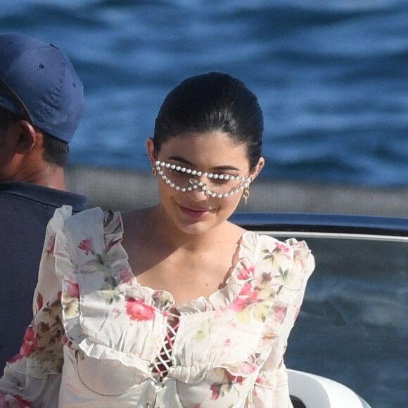 Kylie Jenner, Travis Scott et leur fille Stormi arrivent à l'Hôtel du Cap-Eden-Roc à Antibes. Le 14 août 2019.