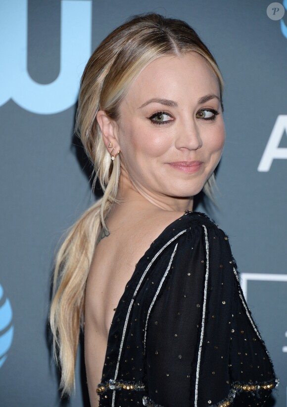 Kaley Cuoco à la press room de la soirée des 24ème Critics Choice Awards au Barker Hangar à Santa Monica, Los Angeles, Californie, Etats-Unis, le 13 janvier 2019.
