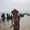 Candice Pascal sublime en bikini, le 13 août 2019, sur Instagram