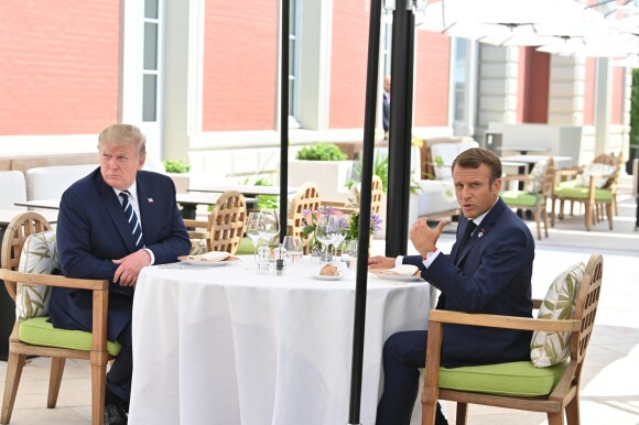 Bilatérale entre le président américain Donald Trump et le président français Emmanuel Macron à l'hôtel du Plais lors du G7 à Biarritz, France, le 24 août 2019. © Jacques Witt/Pool/Bestimage