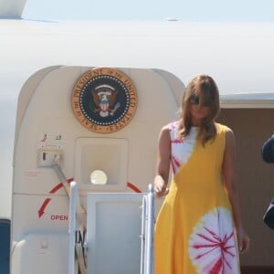 Le président Donald Trump et sa femme Melania arrivent à l'aéroport de Biarritz pour assister au sommet du G7 le 24 août 2019.