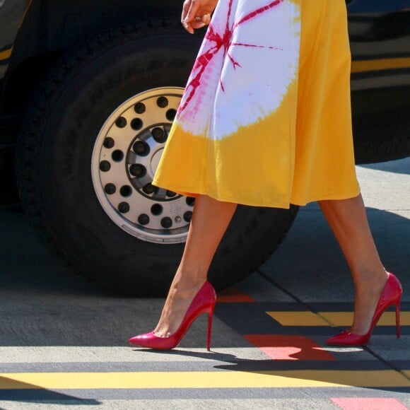 Le président Donald Trump et sa femme Melania arrivent à l'aéroport de Biarritz pour assister au sommet du G7 le 24 août 2019.