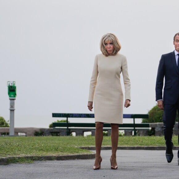 Le président français Emmanuel Macron et sa femme la Première Dame Brigitte Macron lors de l'accueil informel au sommet du G7 à Biarritz, France, le 24 août 2019. © Thibaud Moritz/Pool/Bestimage