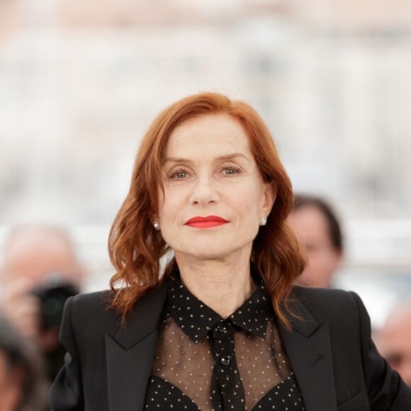 Isabelle Huppert au photocall du film Frankie lors du 72e Festival International du film de Cannes. Le 21 mai 2019 © Jacovides-Moreau / Bestimage