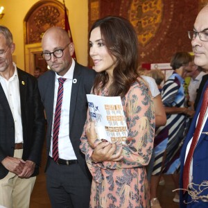 La princesse Mary de Danemark lors de l'opération "World Hour 2019" à la mairie de Copenhague le 26 août 2019.