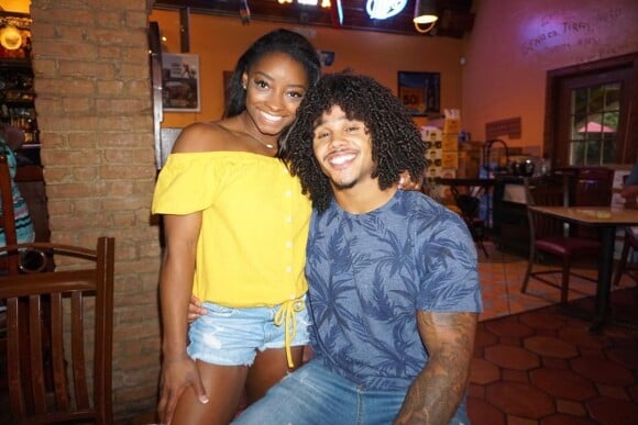 Simone Biles et son petit ami Stacey, photo Instagram août 2019
