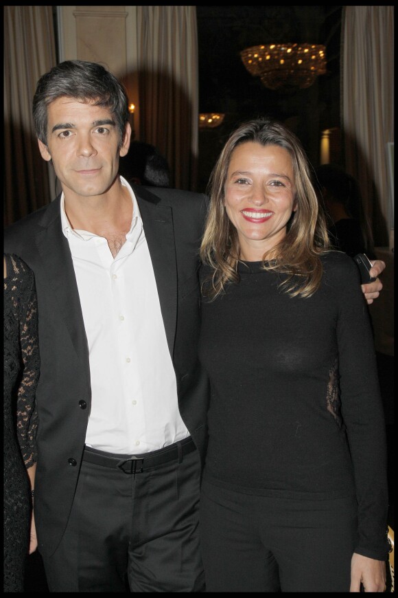 Xavier de Moulins et sa femme Anaïs, à Paris, le 19 mars 2012.
