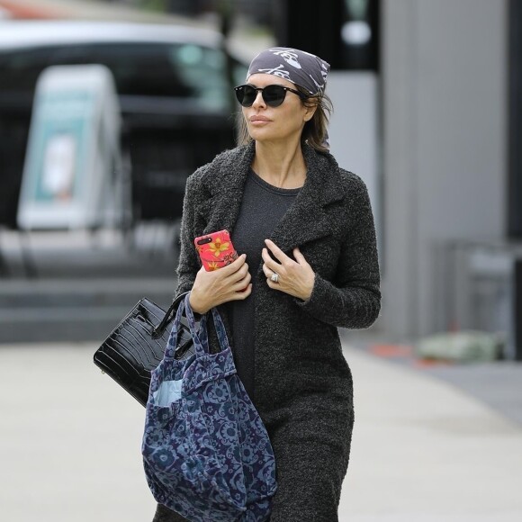 Exclusif - Lisa Rinna se rend à SoulCycle à la place de son cours de yoga pour son entraînement quotidien, Los Angeles, le 23 mai 2019.