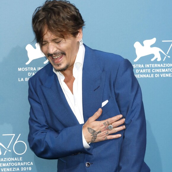Johnny Depp - Photocall du film "Waiting for the Barbarians" à la 76ème Mostra de Venise, Festival International du Film de Venise, le 6 septembre 2019.07/09/2019 - Venise