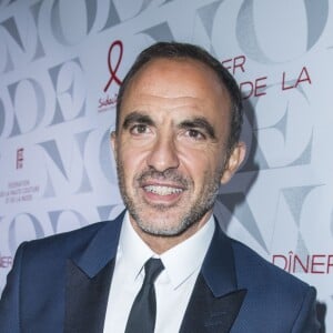 Nikos Aliagas au photocall de la 17ème édition du "Dîner de la mode du Sidaction" au Pavillon d'Armenonville à Paris, France, le 24 janvier 2019. Depuis 2003, ce dîner permet de montrer l'engagement indéfectible du monde de la mode en faveur de la lutte contre le sida. © Olivier Borde/Bestimage